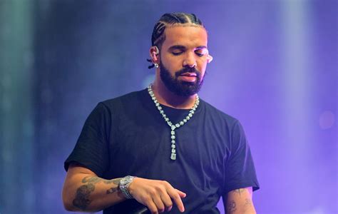 15 Facts About Drake